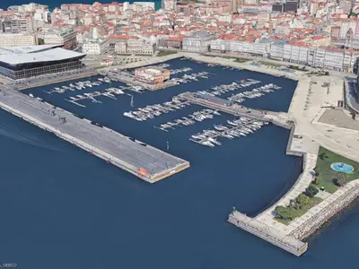 Dársena da Mariña, marina in A Coruña, Spain — photo 4