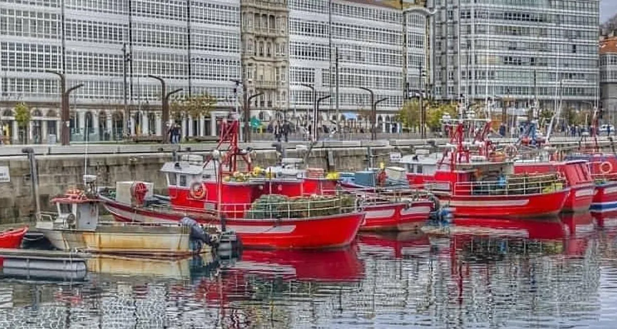 Dársena da Mariña, marina in A Coruña, Spain — photo 6