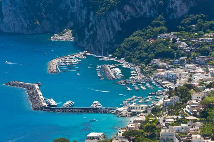 Porto Turistico di Capri, marina in Capri, Italy — photo 2
