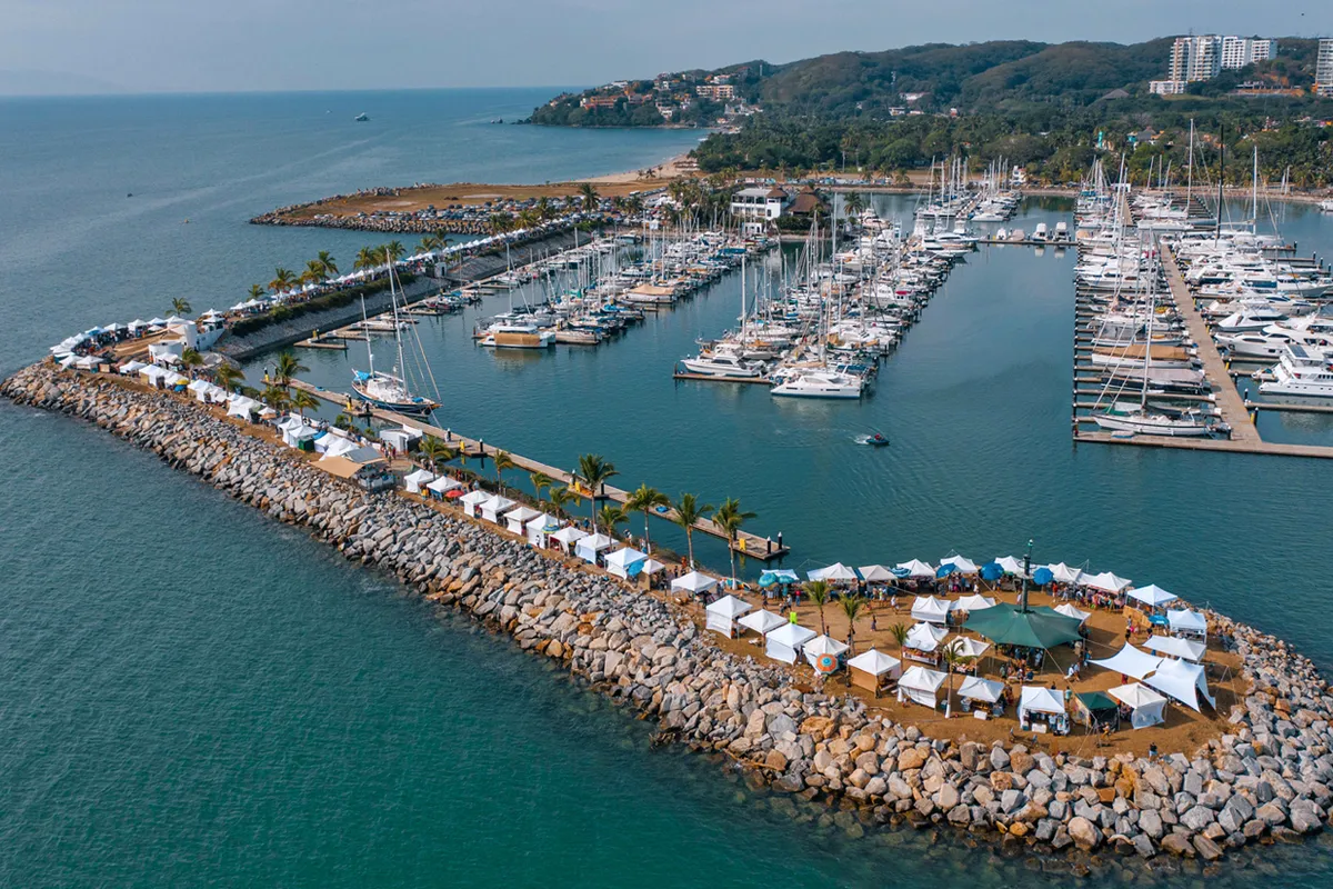 Marina Cruz de huanacaxtle in La Cruz de Huanacaxtle, Mexico — photo 3