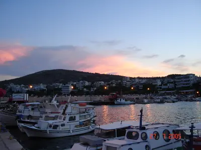Varkiza Fish harbour, marina in Vari Municipal Unit, Greece — photo 4