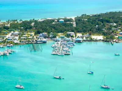 Harbour View Marina in Central Abaco, Bahamas — photo 2