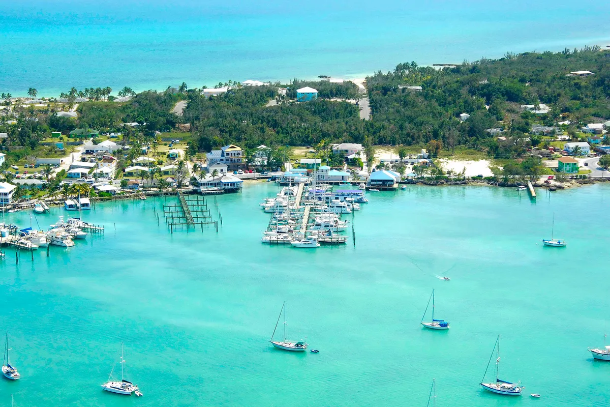 Harbour View Marina in Central Abaco, Bahamas — photo 2