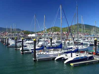 Abrako kirol portua / Puerto Deportivo del Abra