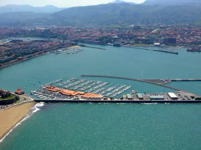 Abrako kirol portua / Puerto Deportivo del Abra, marina in Getxo, Spain — photo 3