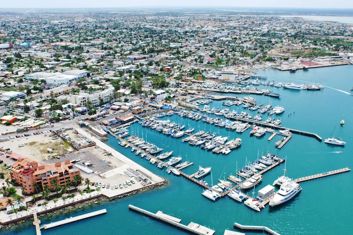 Puerto La Paz, marina in La Paz, Mexico — photo 2