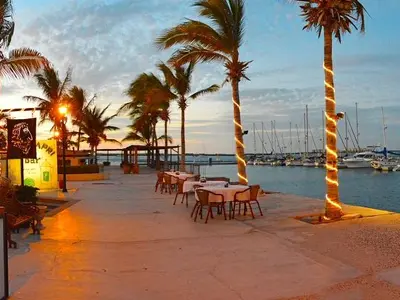 Puerto La Paz, marina in La Paz, Mexico — photo 5