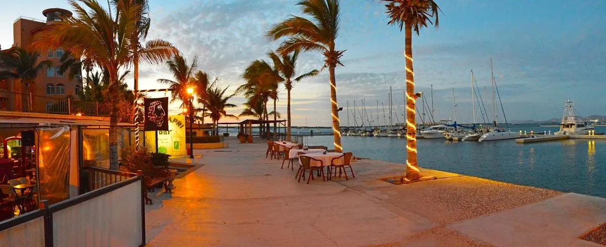 Puerto La Paz, marina in La Paz, Mexico — photo 5