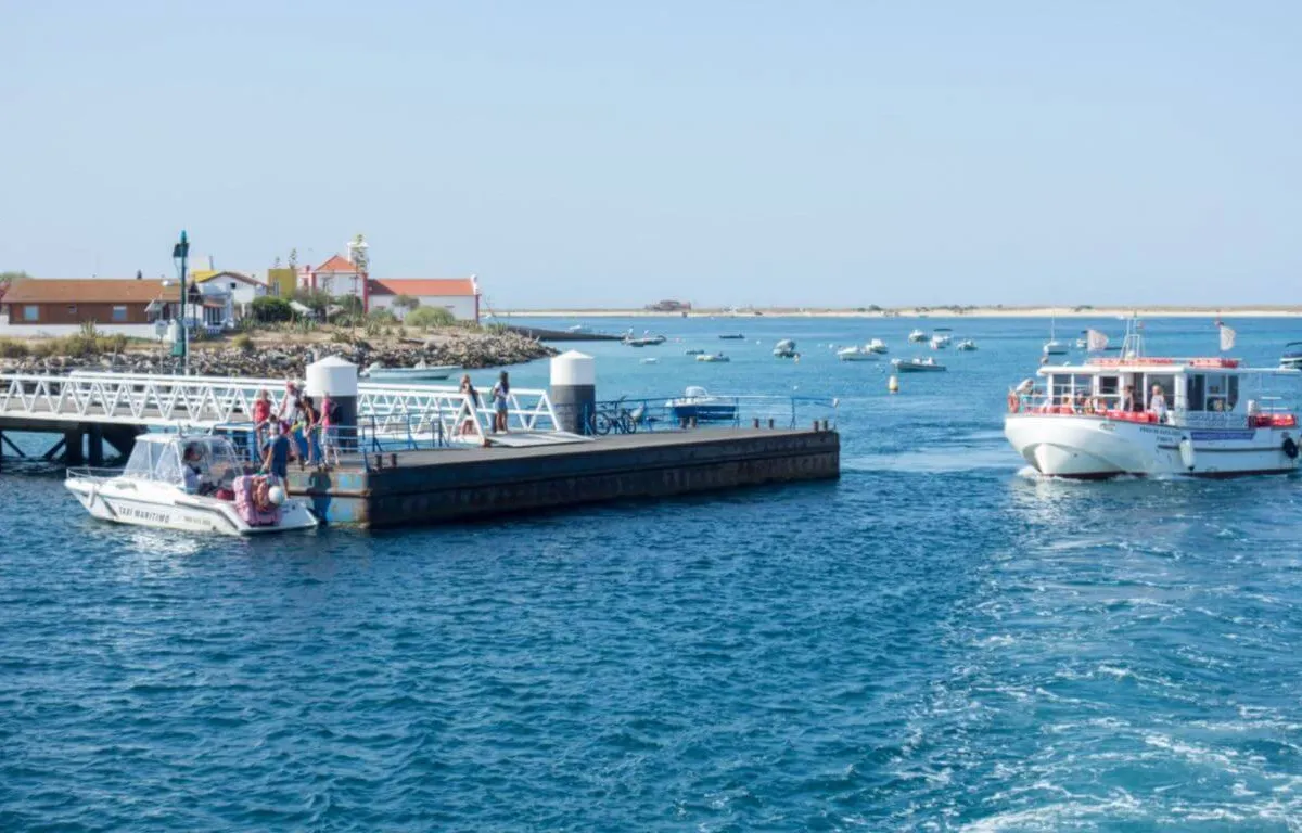 Porto de Pesca da Culatra, marina in Faro, Portugal — photo 8