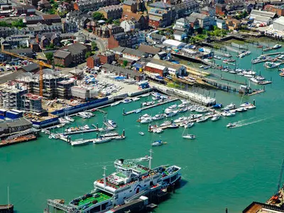Shepards Wharf Marina in Cowes, United Kingdom — photo 5