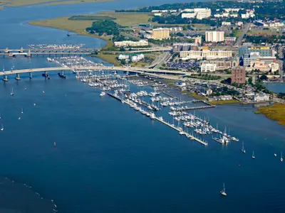 Safe Harbor Marina in Charleston, United States — photo 3