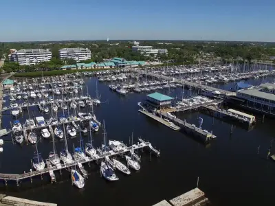 Regatta Pointe Marina in Palmetto, United States — photo 2