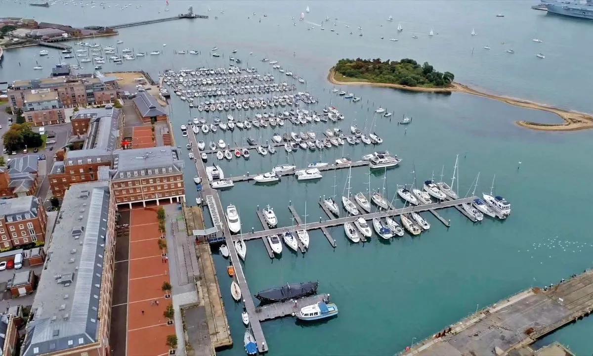 Royal Clarence Marina in Gosport, United Kingdom — photo 5