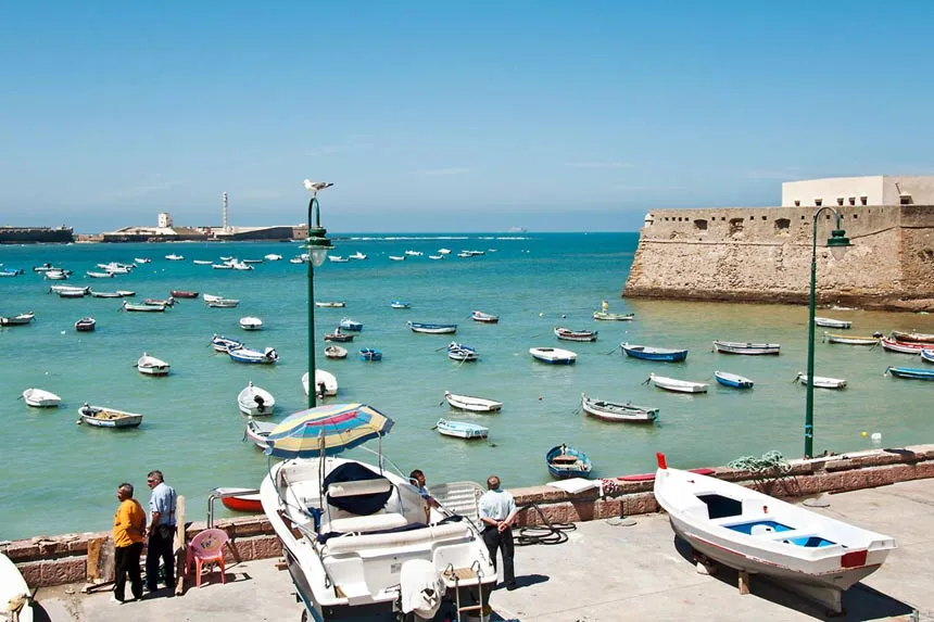 Port La Caleta / Puerto La Caleta, marina in Alicante, Spain — photo 7