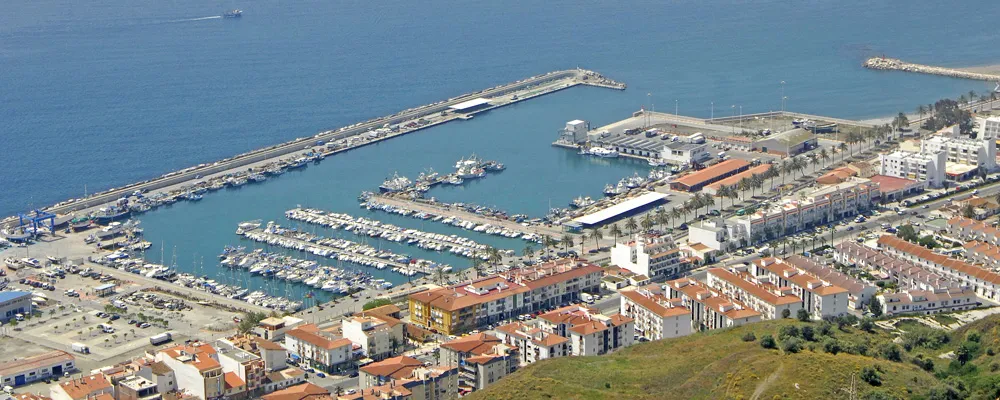Port La Caleta / Puerto La Caleta, marina in Alicante, Spain — photo 4