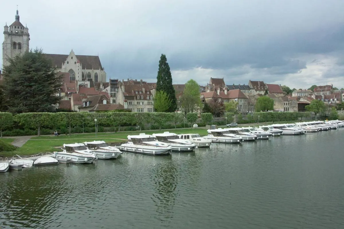 Port de Dole, marina in Dole, France