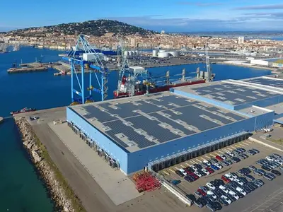 Port de Dole, marina in Dole, France — photo 4