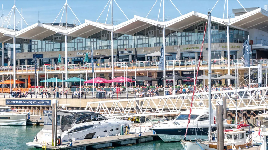 Gunwharf Quays Marina in Portsmouth, United Kingdom — photo 3