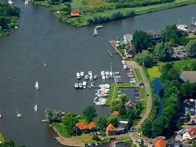 Passantenhaven Heergerwâl, marina in Heeg, Netherlands — photo 3