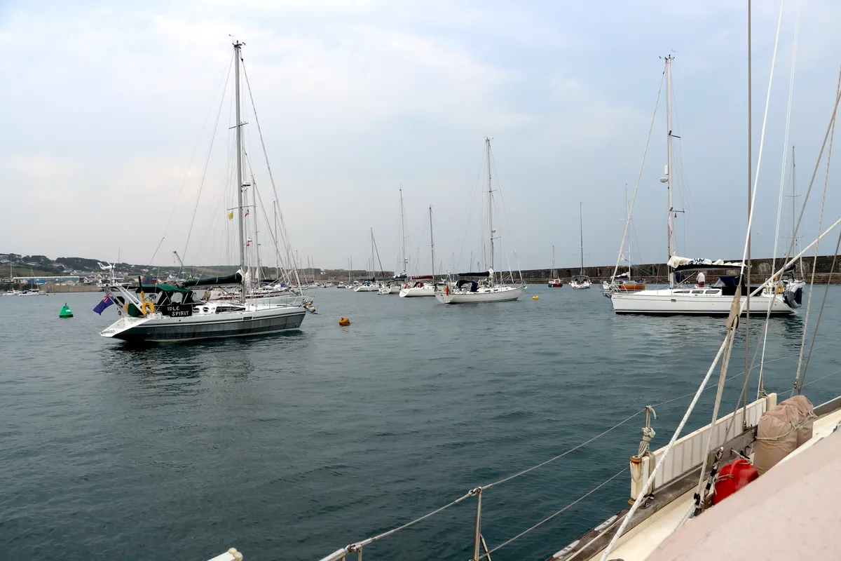 Braye Harbour, marina in Guernsey — photo 2