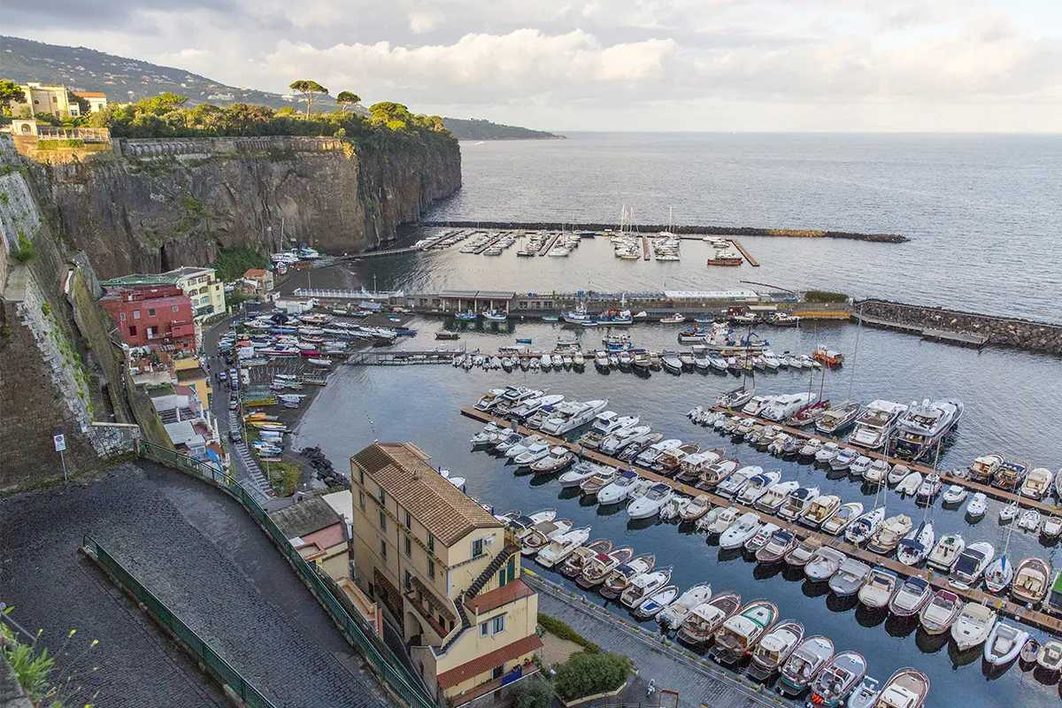 Marina di Cassano in Piano di Sorrento, Italy — photo 3