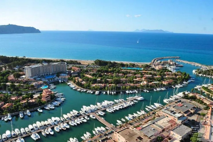 Marina di Portorosa in Tonnarella, Italy — photo 7