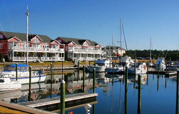 South Harbour Village Marina in Oak Island, United States — photo 4
