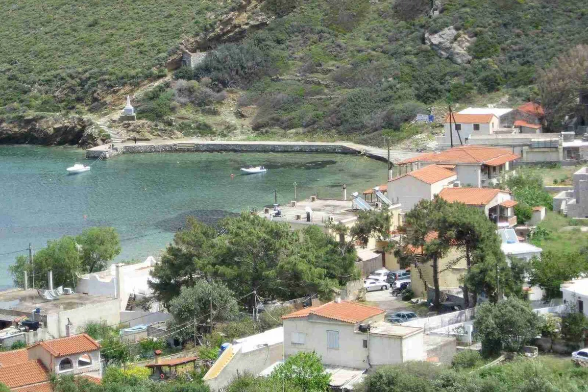 Kolokythia Bay in East Mani Municipal Unit, Greece — photo 3