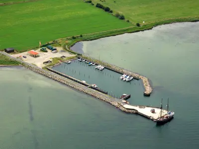 Skarø Havn, marina in Skarø By, Denmark — photo 3