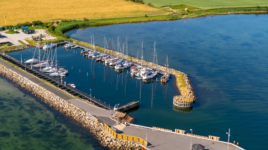 Skarø Havn, marina in Skarø By, Denmark — photo 2