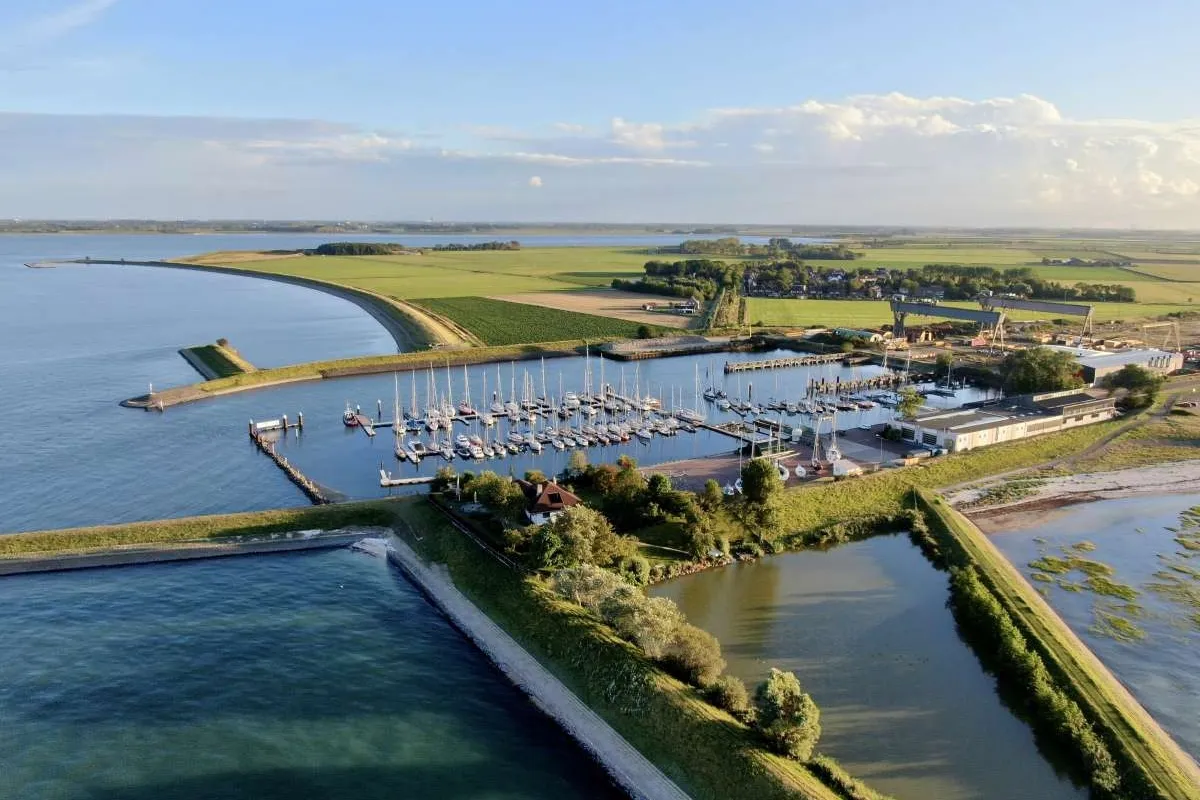 Haringvreter Marina in Kamperland, Netherlands — photo 4
