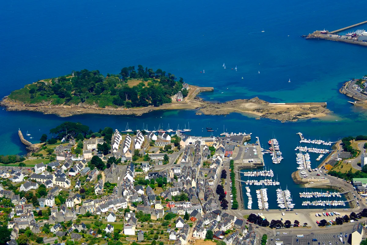 Tréboul Marina in Douarnenez, France — photo 5