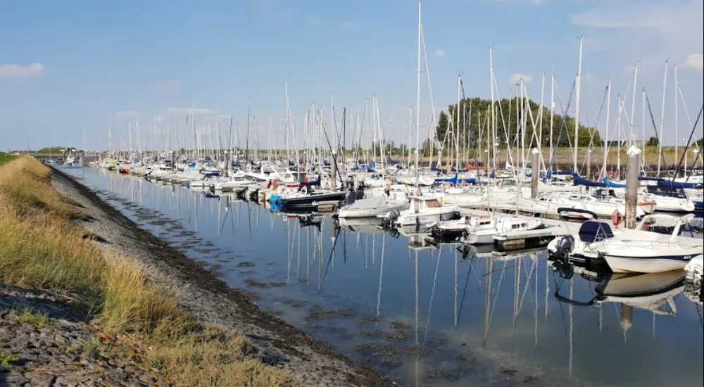 jachthaven Hansa, marina in Wilhelminadorp, Netherlands — photo 2