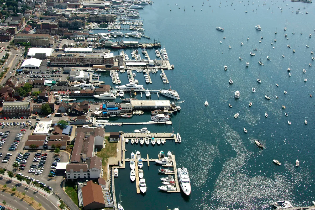 Bowen's Wharf Marina in Newport, United States — photo 3