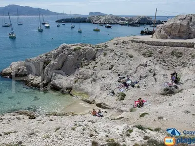 Port de Pomègues, marina in Marseille, France — photo 5