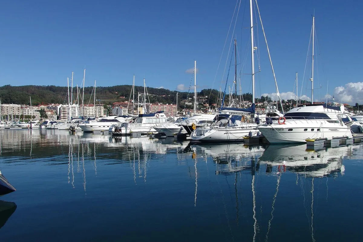 Porto Deportivo de Sanxenxo, marina in Sanxenxo, Spain — photo 2