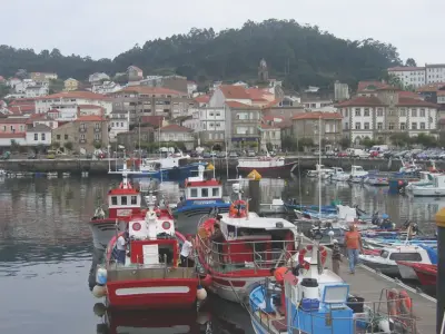 Porto de Muros, marina in Muros, Spain — photo 3