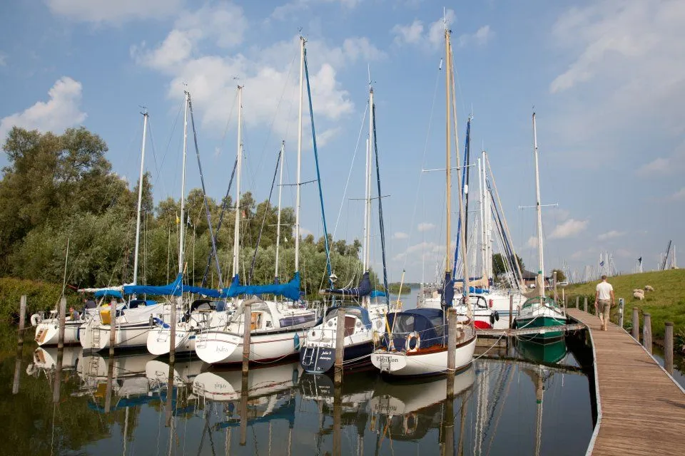 Jachthaven De Batterij, marina in Willemstad, Netherlands — photo 4