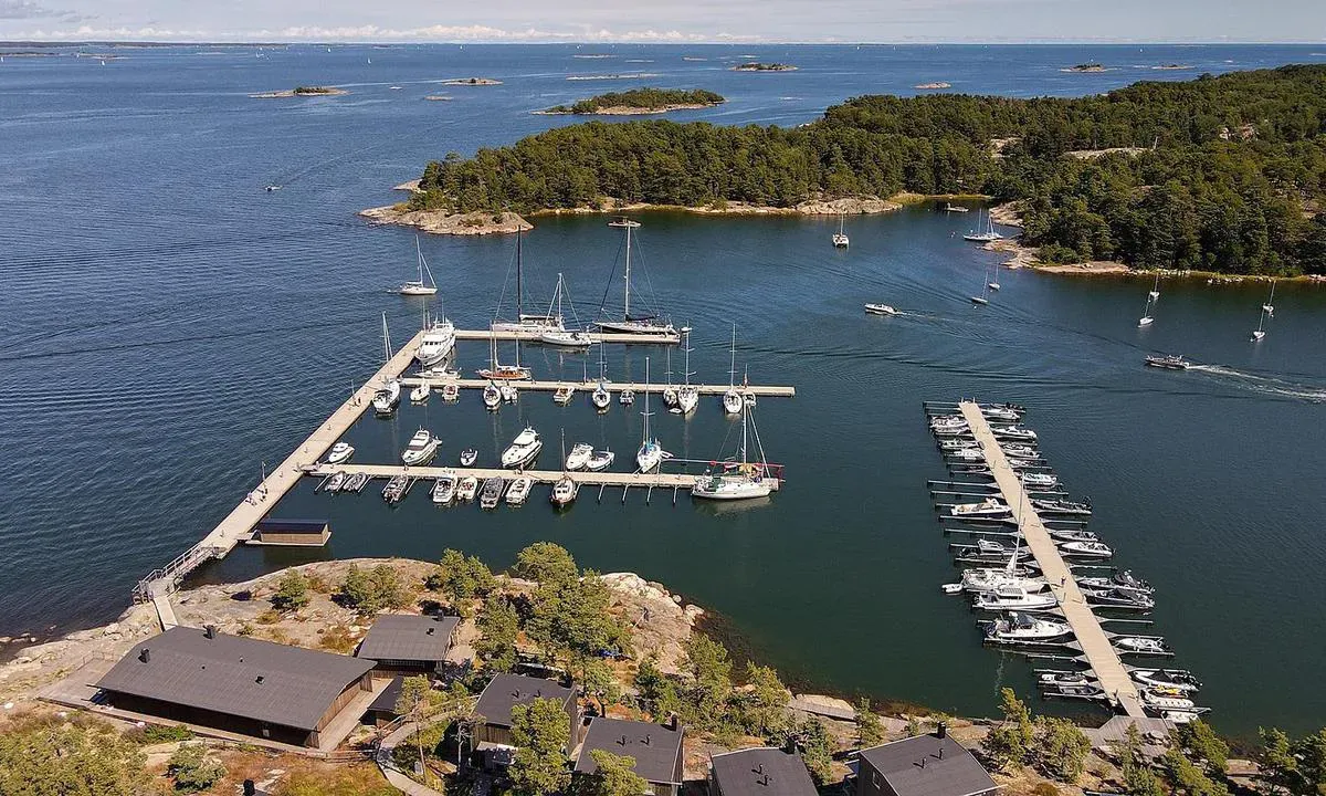 KSSS Gästhamn Telegrafholmen, marina in Sandhamn, Sweden — photo 3