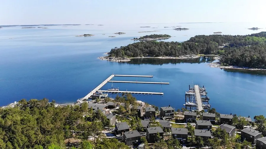 KSSS Gästhamn Telegrafholmen, marina in Sandhamn, Sweden