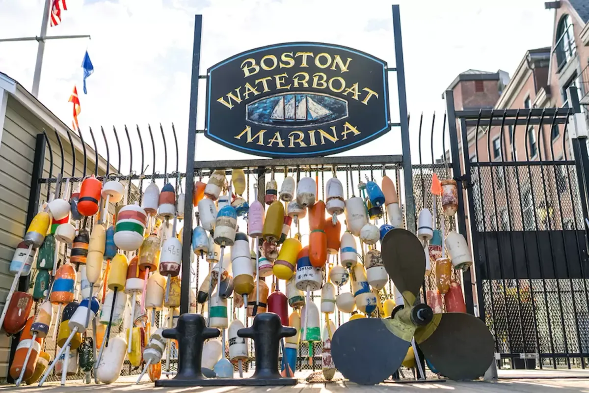Boston Waterboat Marina in Boston, United States — photo 4