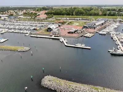 WSV BRU, marina in Bruinisse, Netherlands — photo 3