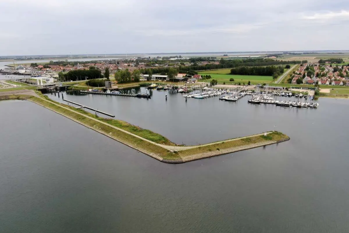 WSV BRU, marina in Bruinisse, Netherlands
