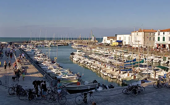 Port de la Flotte, marina in La Flotte, France