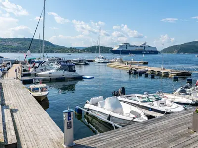 Oscarsborg gjestehavn, marina in Drøbak, Norway — photo 3