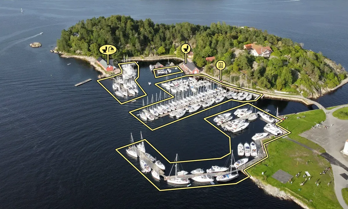 Oscarsborg gjestehavn, marina in Drøbak, Norway