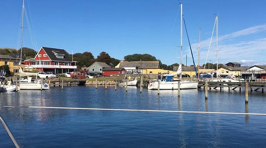 Sejerø Lystbådehavn, marina in Sejerby, Denmark