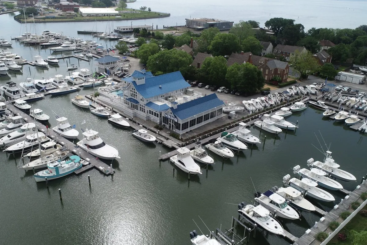 Bluewater Yachting Center, marina in Hampton, United States — photo 5