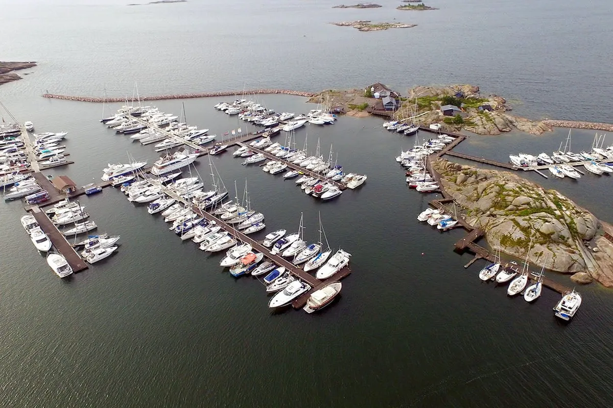 Itämeren Portti Marina in Hanko, Finland — photo 2