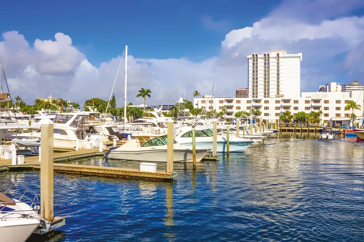 Bahia Mar Resort and Yachting Center, marina in Fort Lauderdale, United States — photo 6